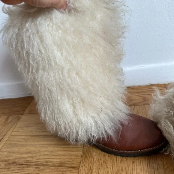 Kors Micheal Kors Mongolian Lamb Brown Leather Ivory Fur Sydney Boots Size 39 - Picture 7 of 11
